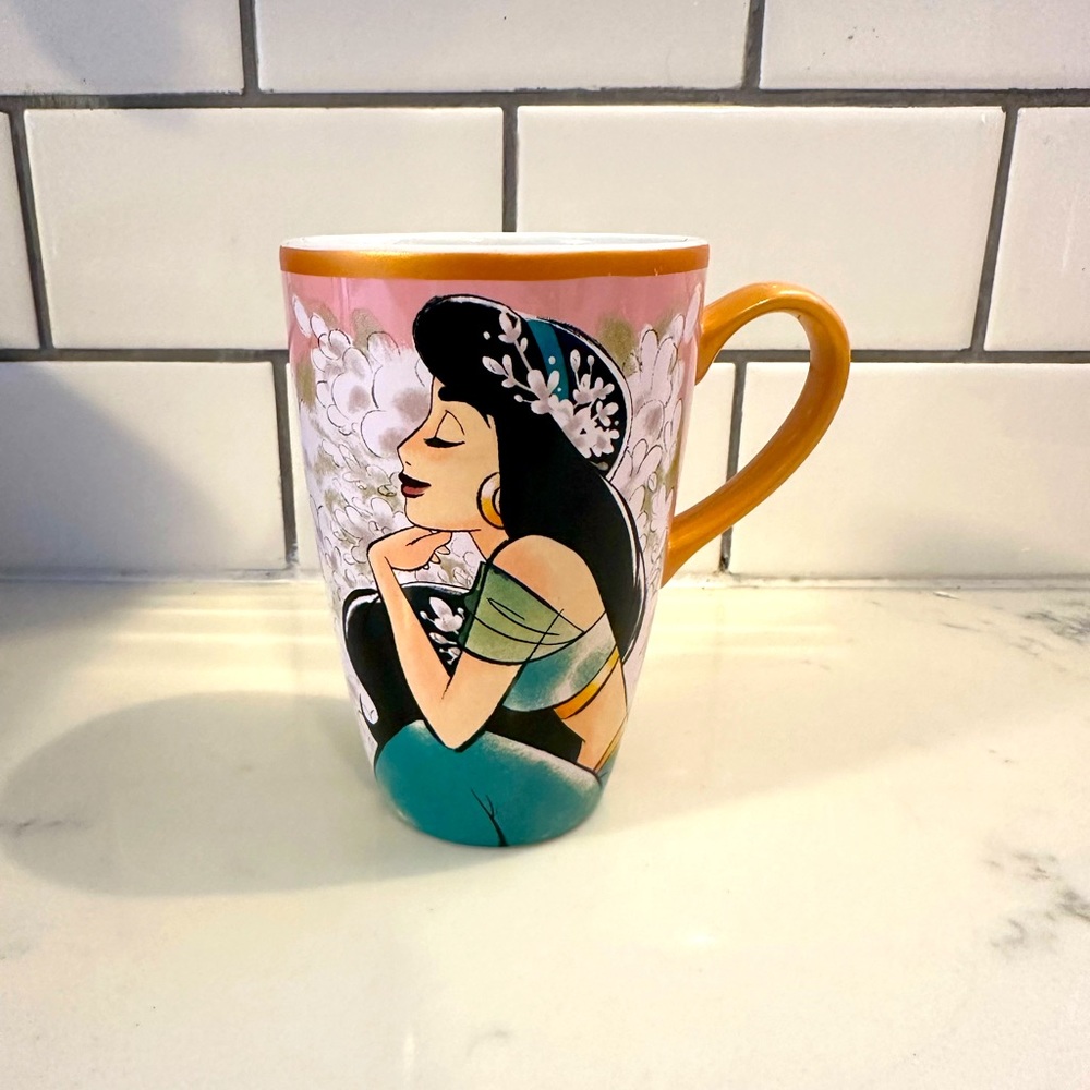 NWOT Disney Jasmine Mug